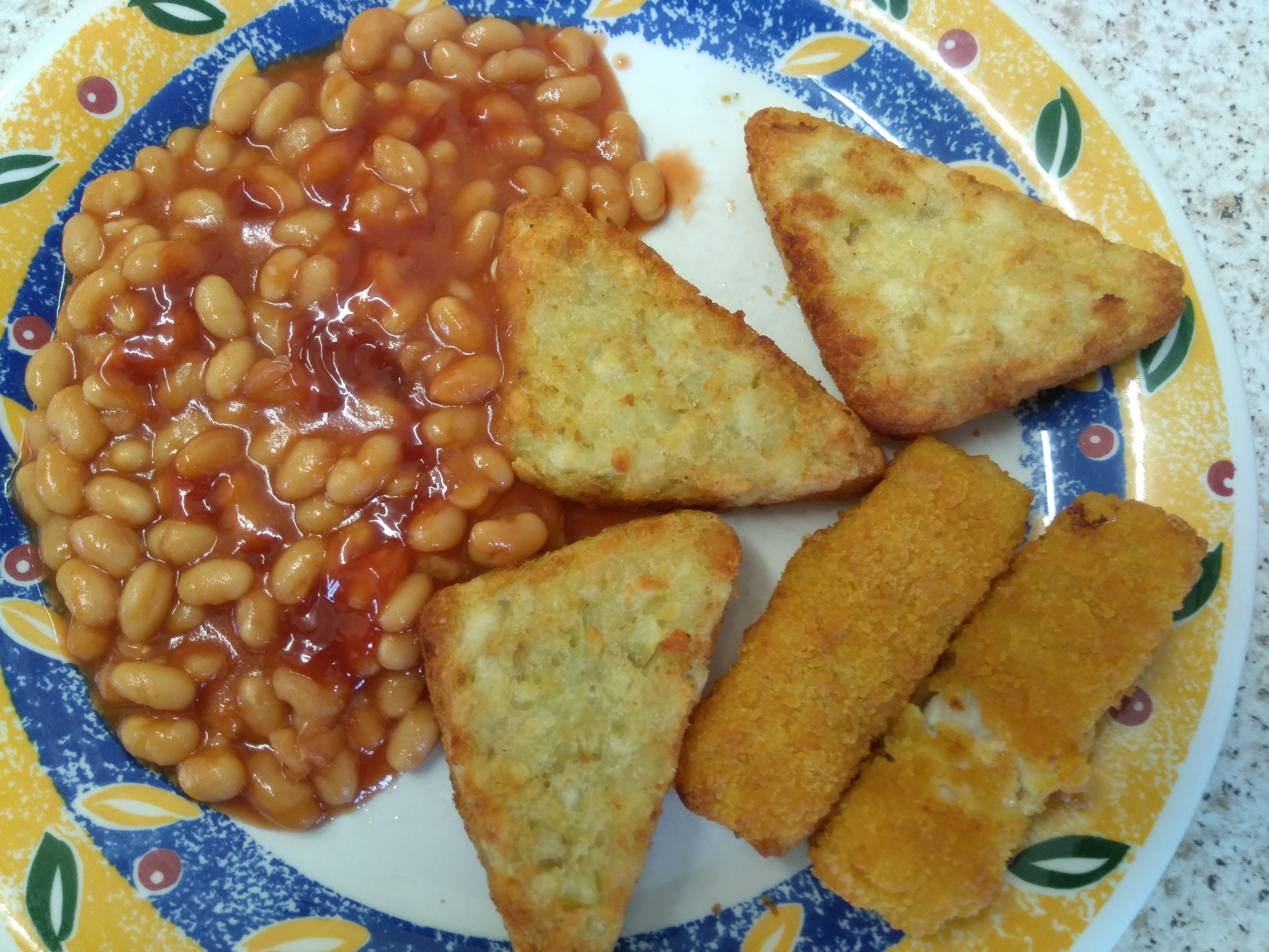 hash browns, fish fingers and beans